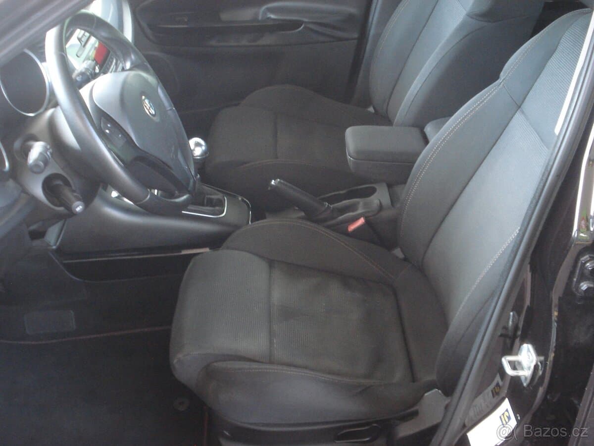 2011 Alfa Romeo GIULIETTA - 7