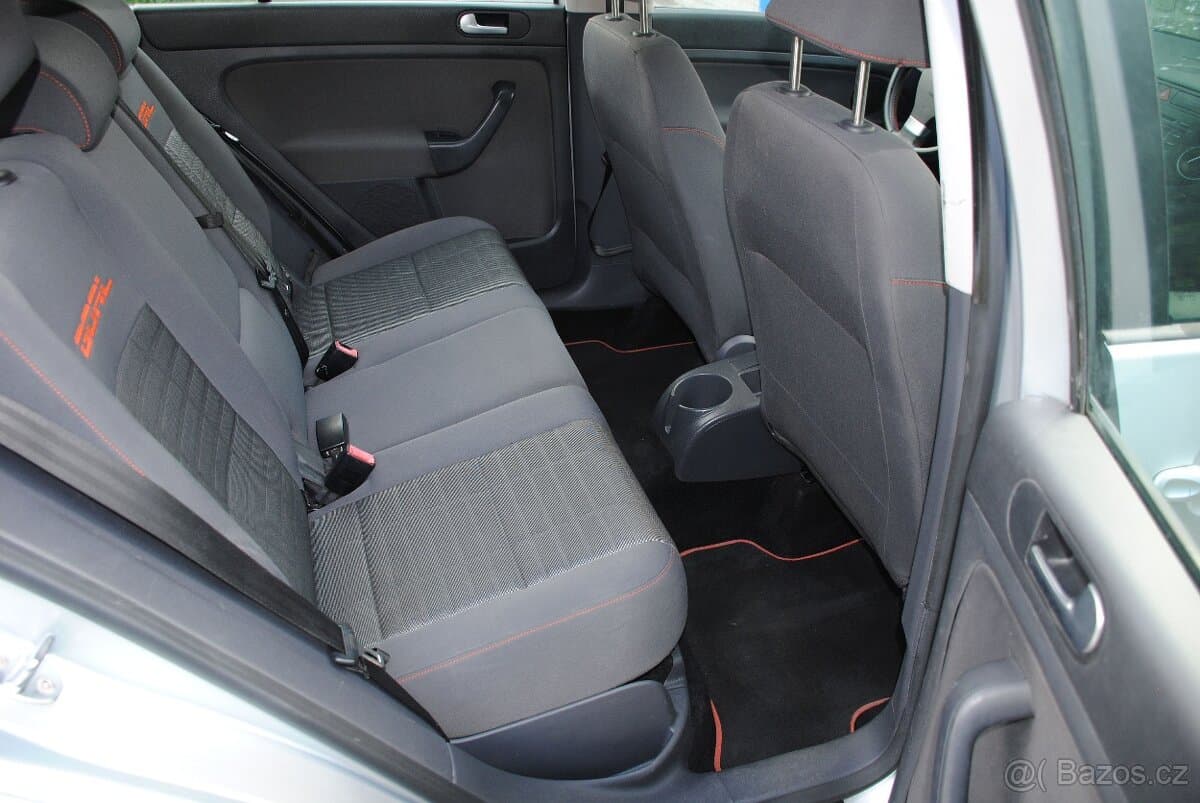 2006 Volkswagen GOLF - 7