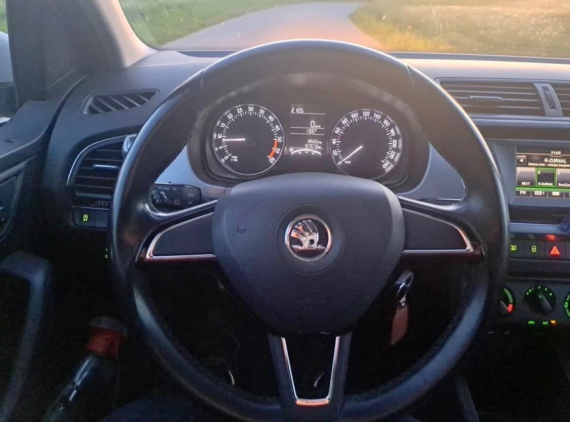 2016 Škoda FABIA - 7