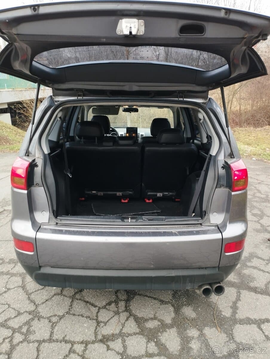 2009 Peugeot 4007 - 7