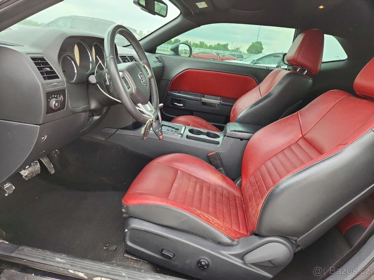 2013 Dodge CHALLENGER - 7