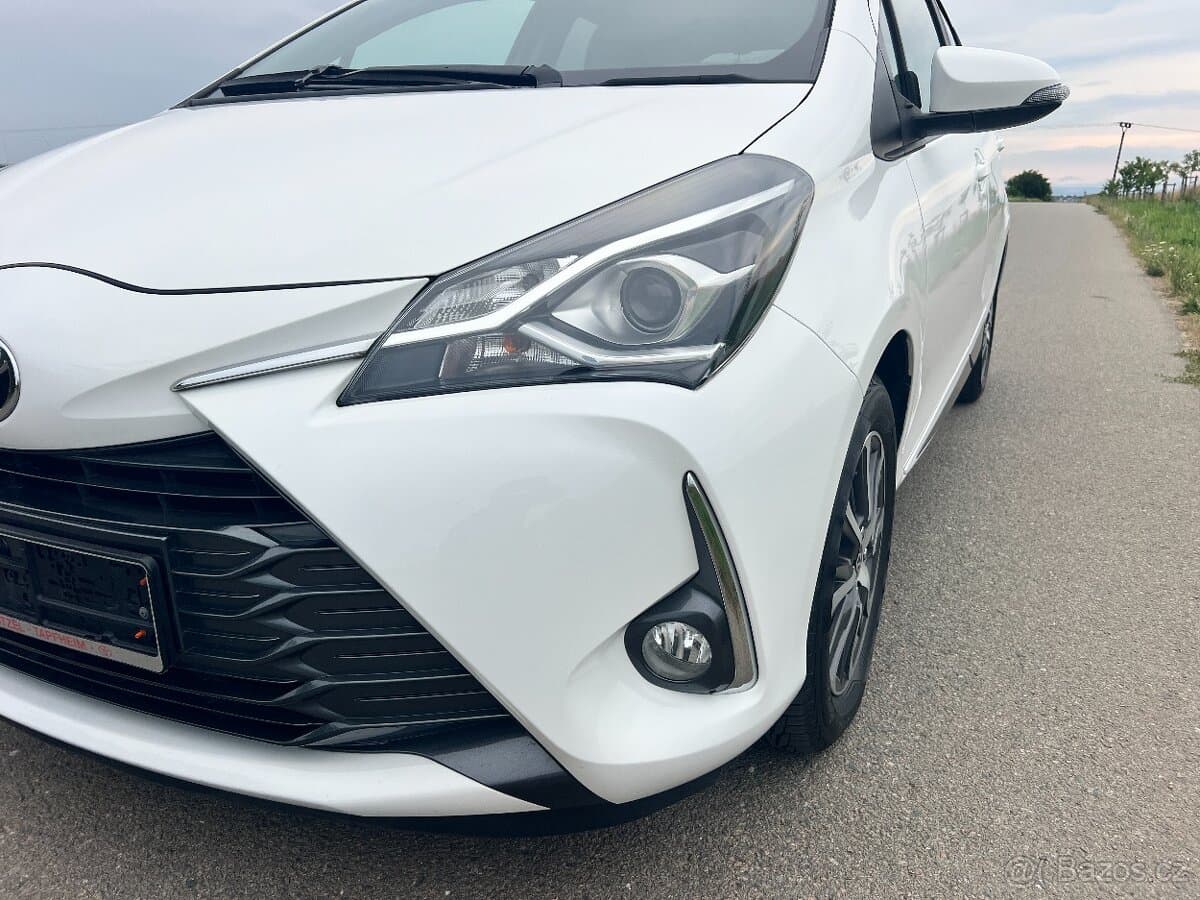 2019 Toyota YARIS - 7