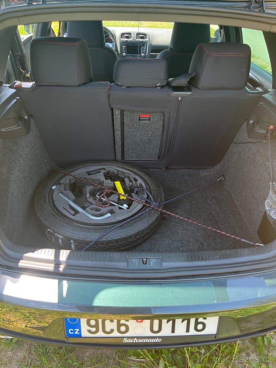 2010 Volkswagen GOLF - 7