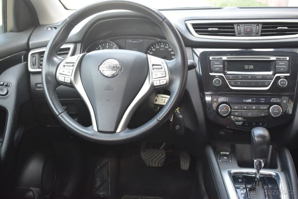 2016 Nissan QASHQAI - 7