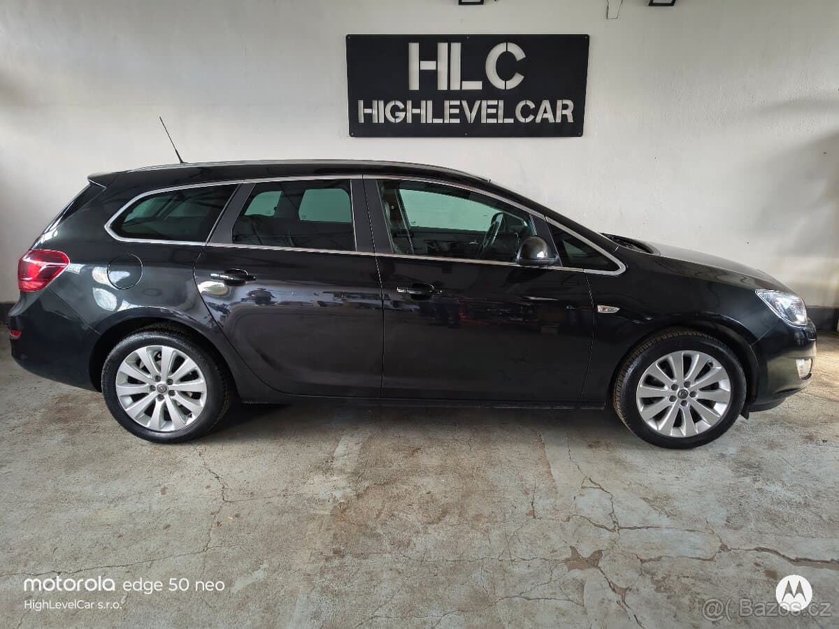 2012 Opel ASTRA - 7