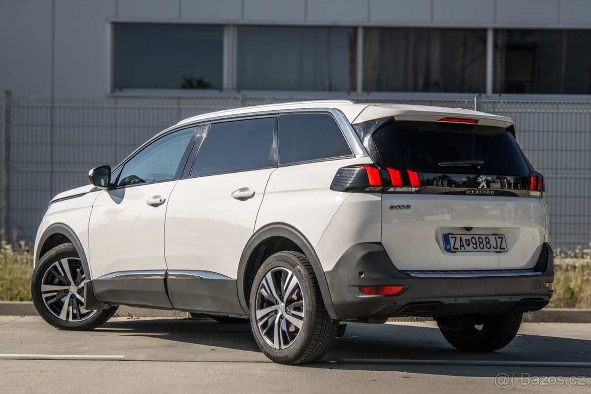 2019 Peugeot 5008 - 7