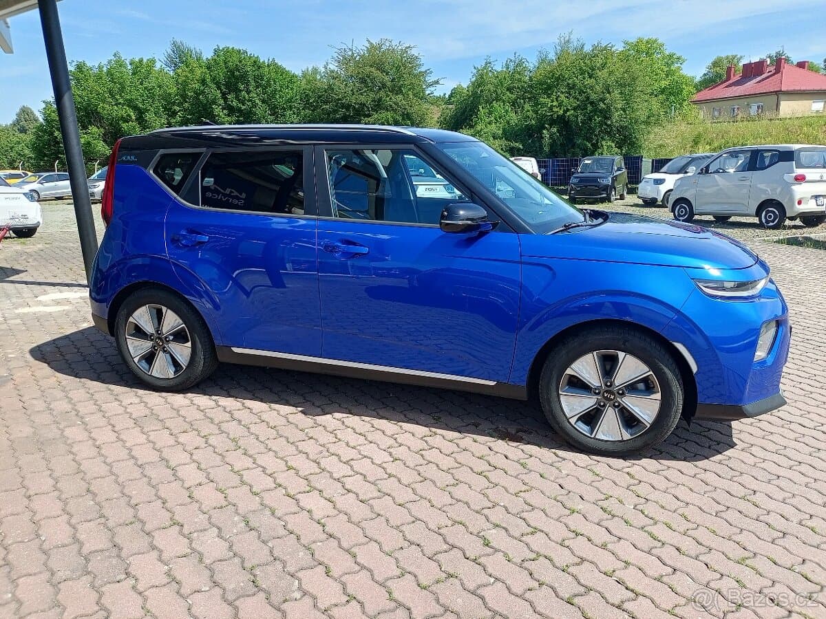 2021 Kia OSTATNÍ - 7