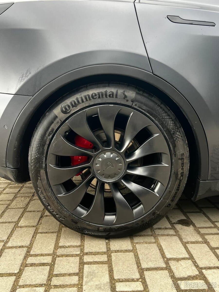 2022 Tesla MODEL Y - 7