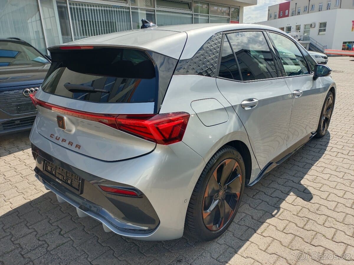 2022 Cupra BORN - 7