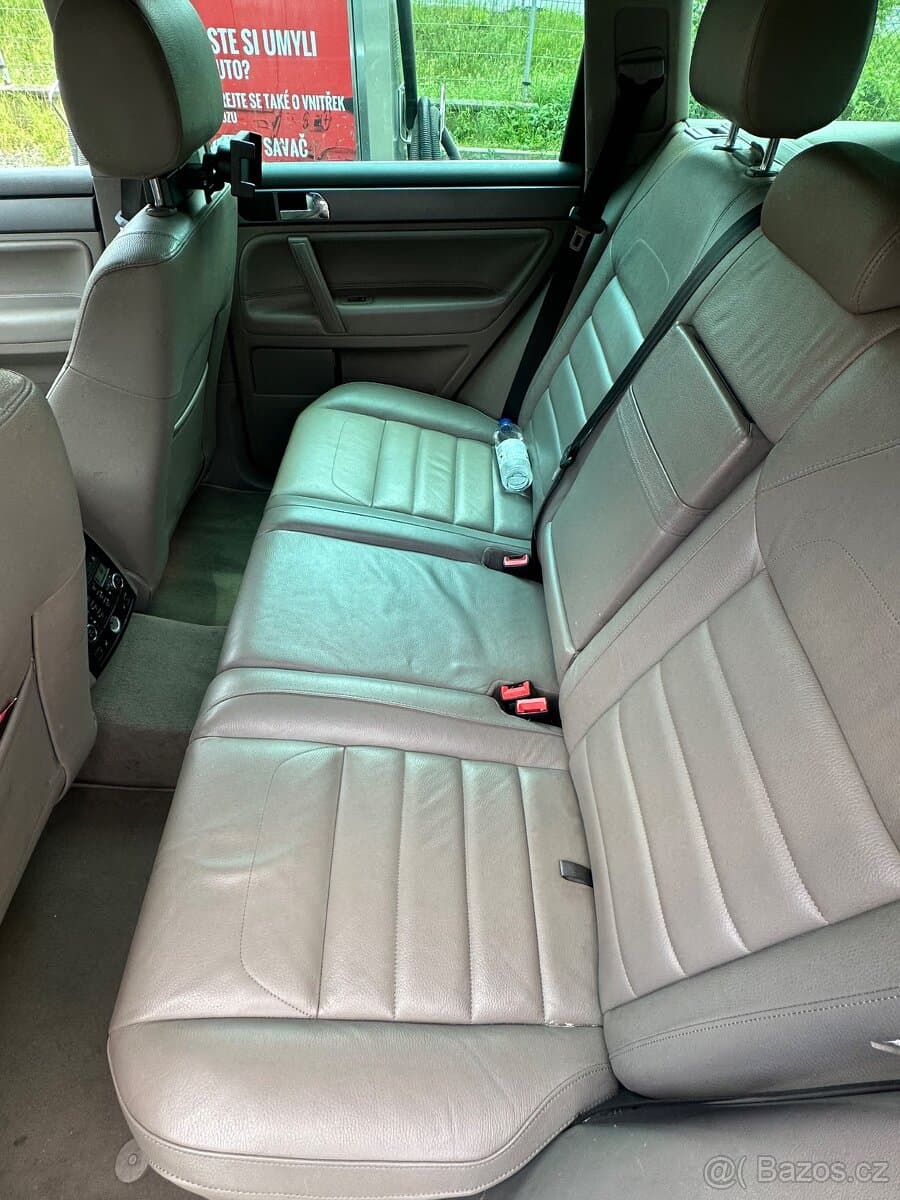 2008 Volkswagen TOUAREG - 7
