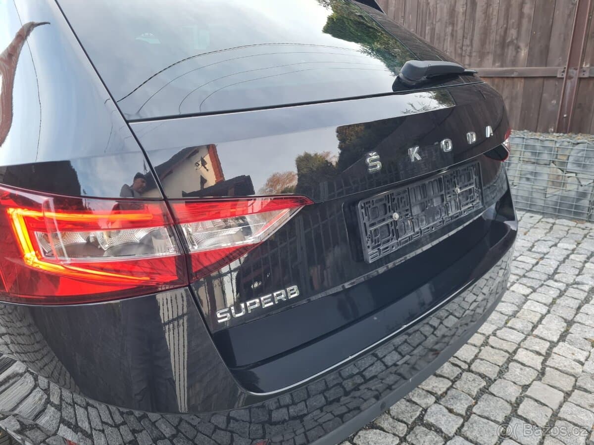 2020 Škoda SUPERB - 7