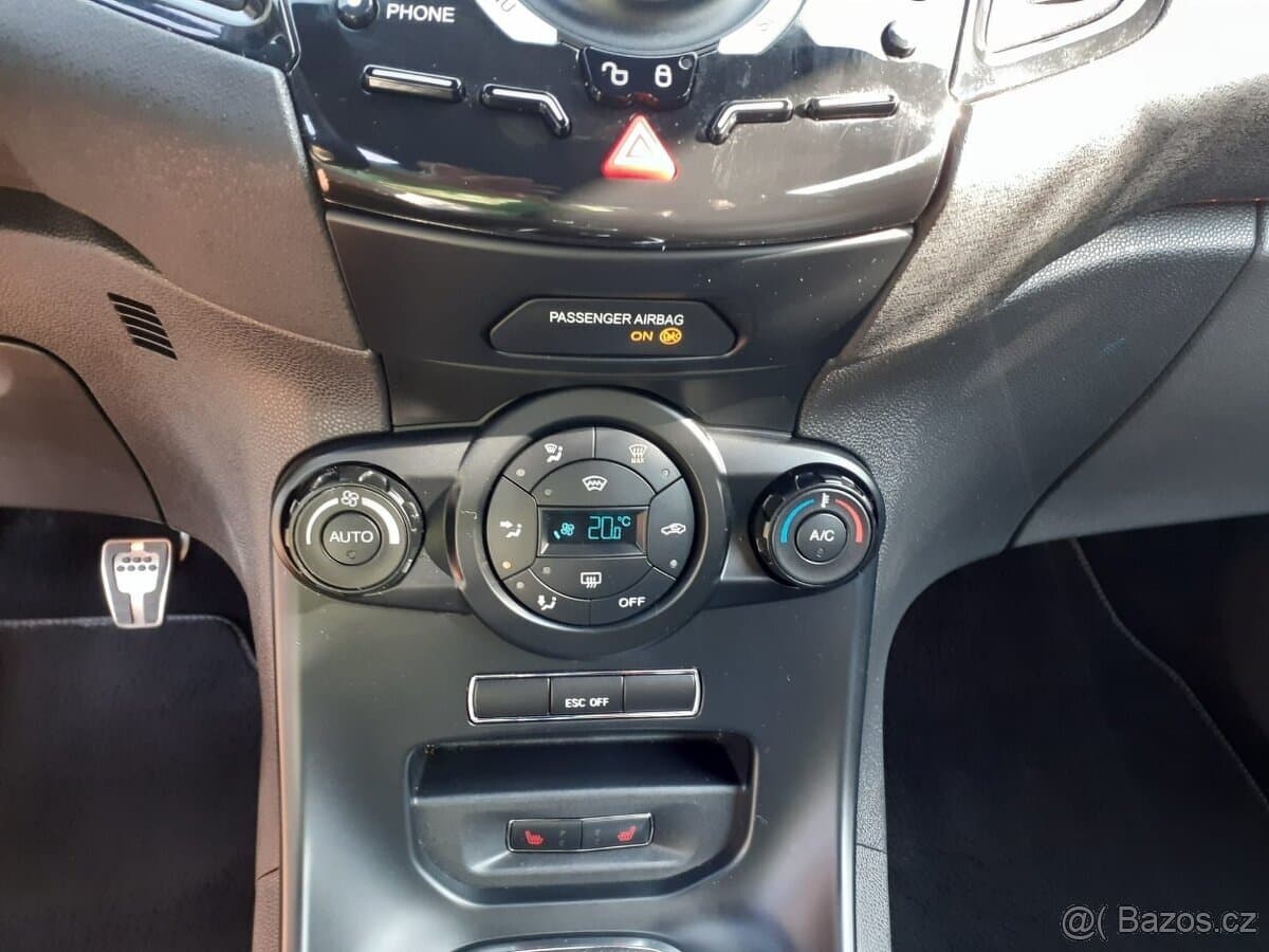 2017 Ford FIESTA - 7