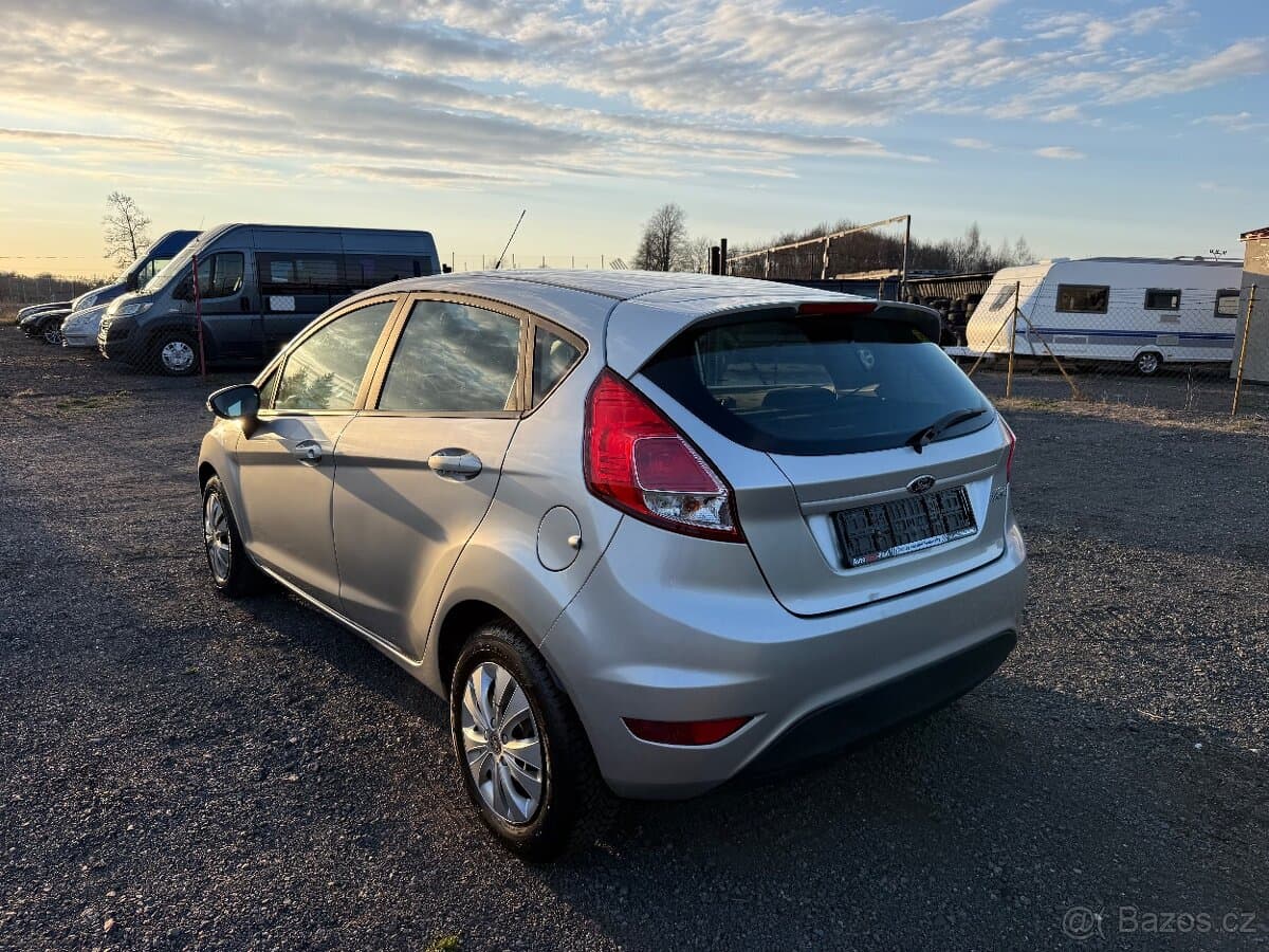 2013 Ford FIESTA - 7