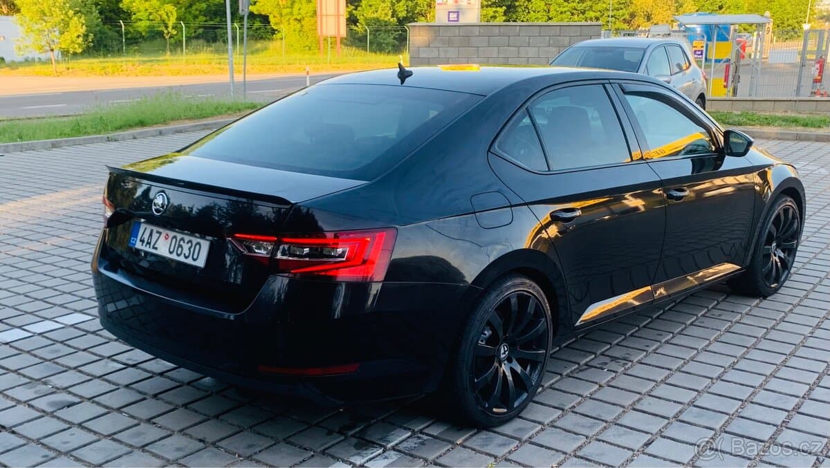 2015 Škoda SUPERB - 7