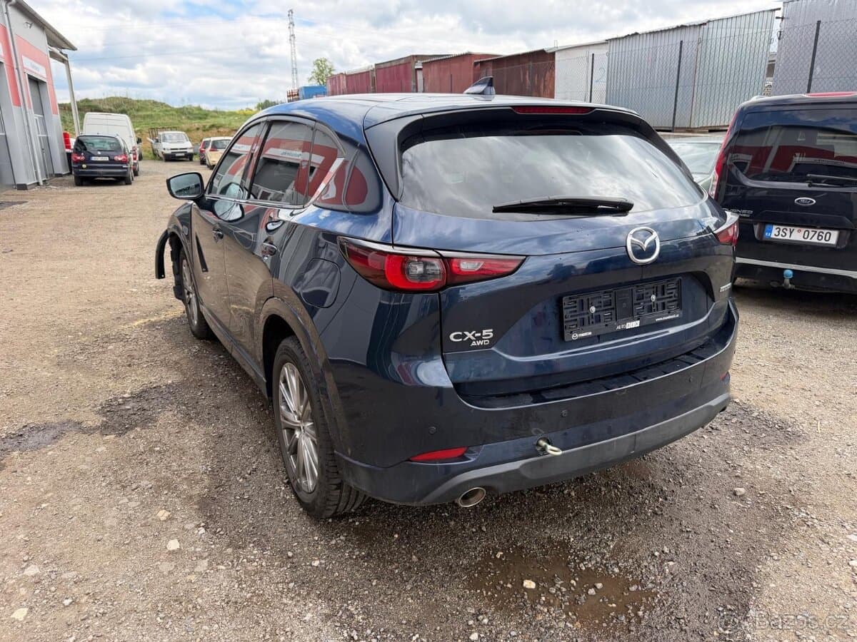 2025 Mazda 5 - 7