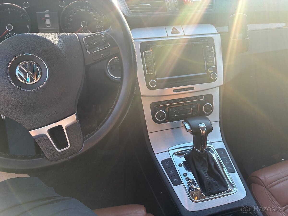 2010 Volkswagen CC - 7