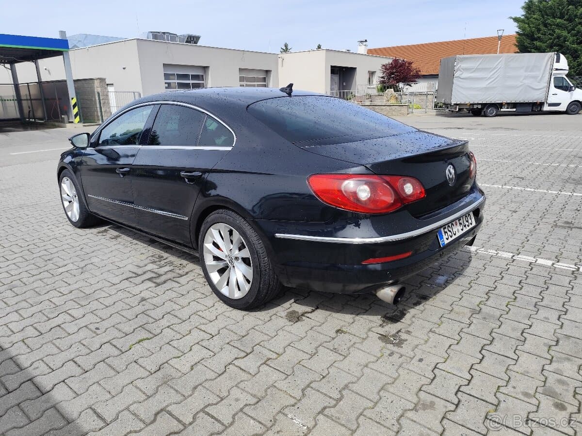 Volkswagen PASSAT CC - 7