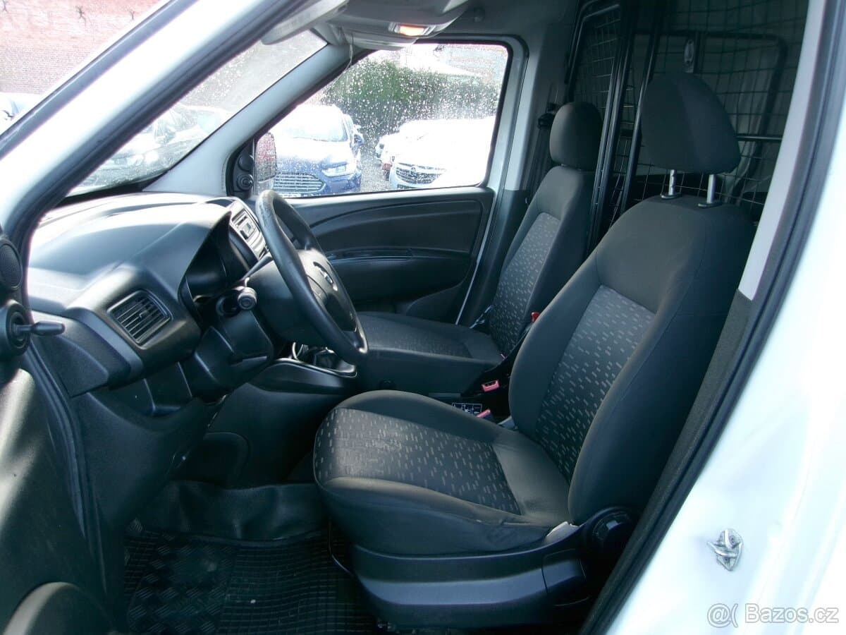 2018 Opel COMBO - 7