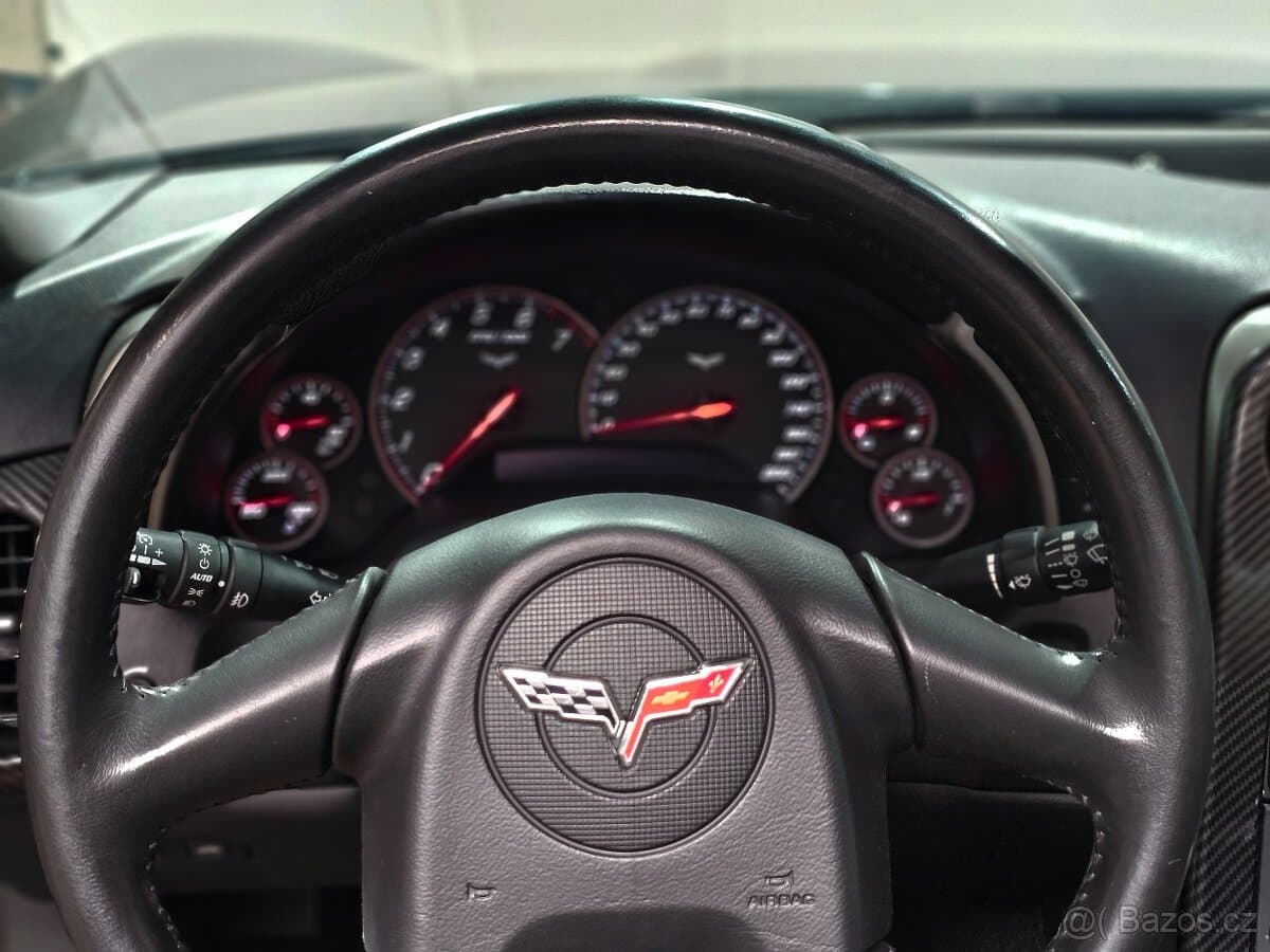2005 Chevrolet CORVETTE - 7