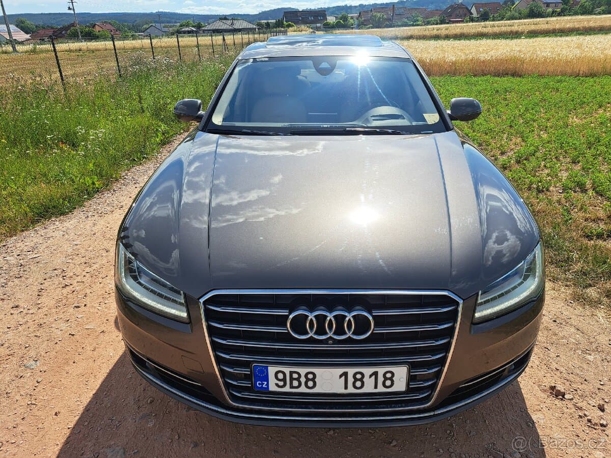 2014 Audi A8 - 7
