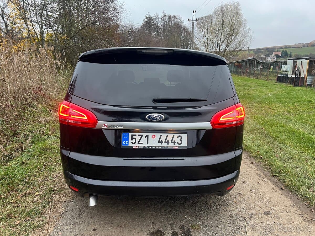 2011 Ford S-MAX - 7