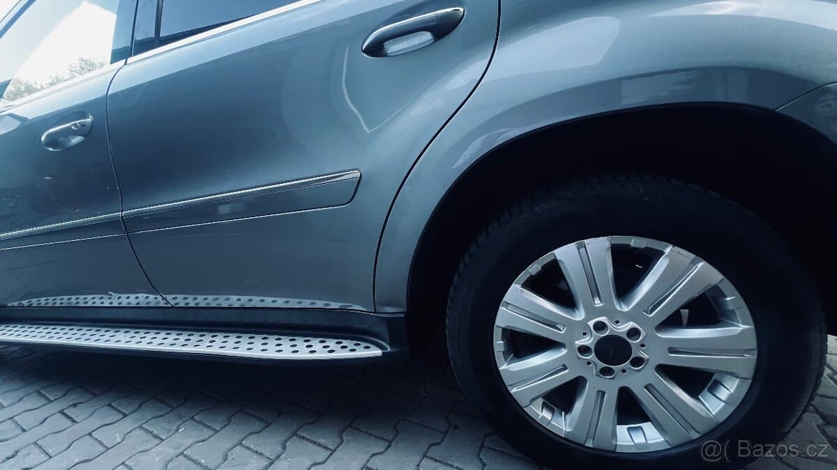2012 Mercedes-Benz GL - 7