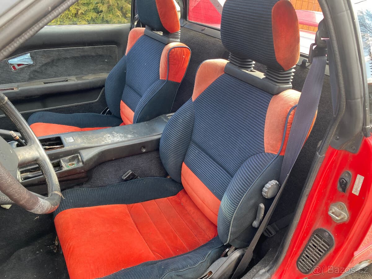 1988 Toyota MR2 - 7