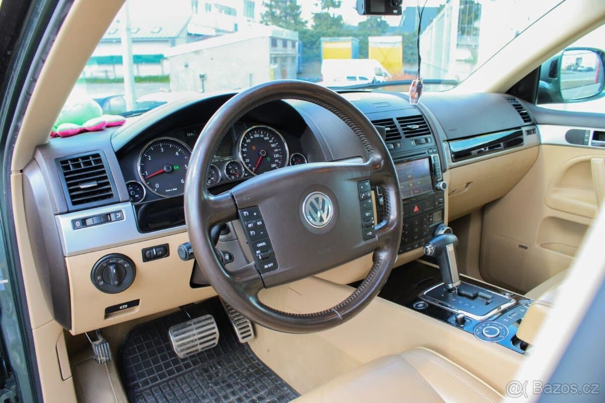2008 Volkswagen TOUAREG - 7