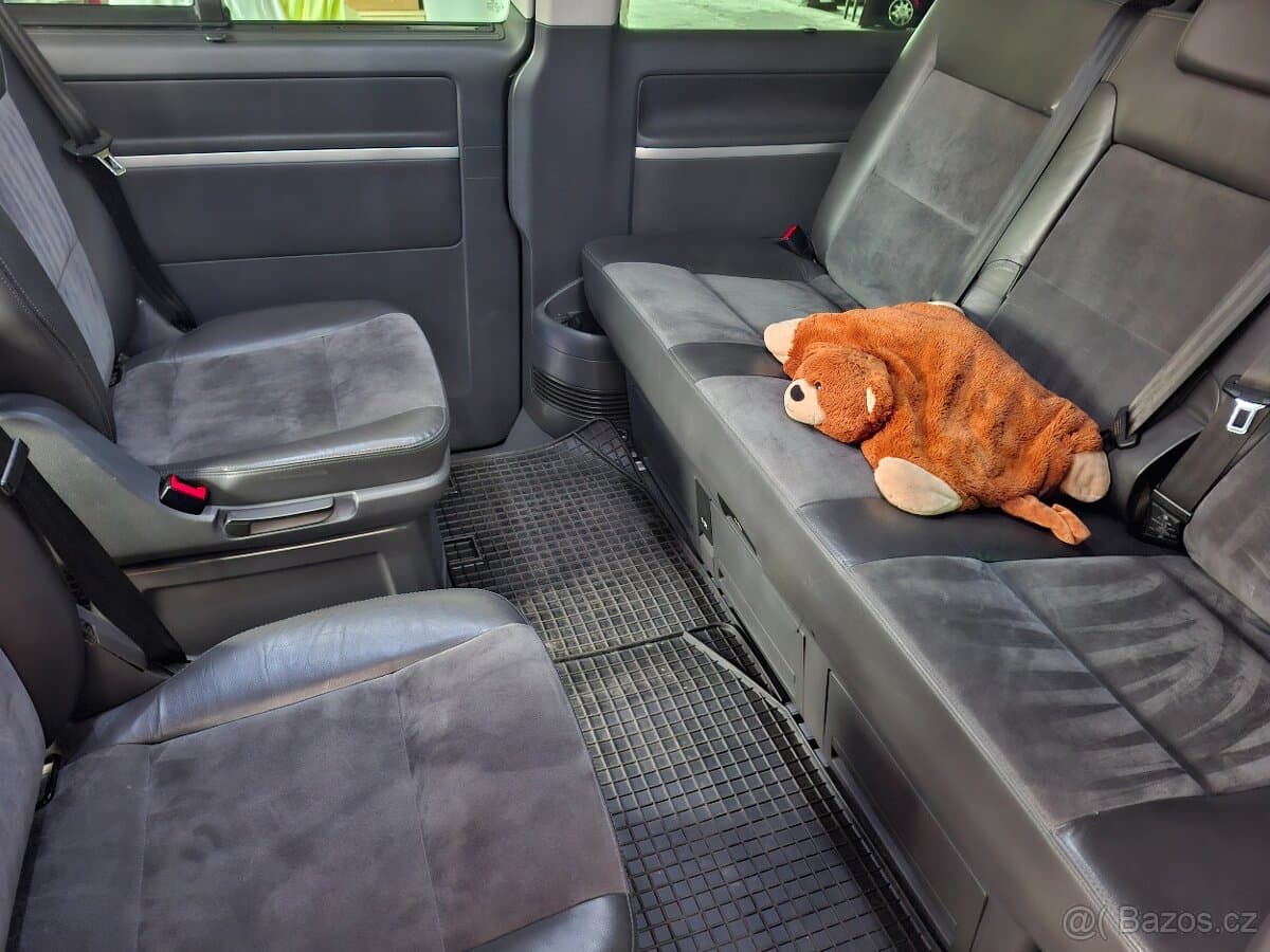 2012 Volkswagen MULTIVAN - 7