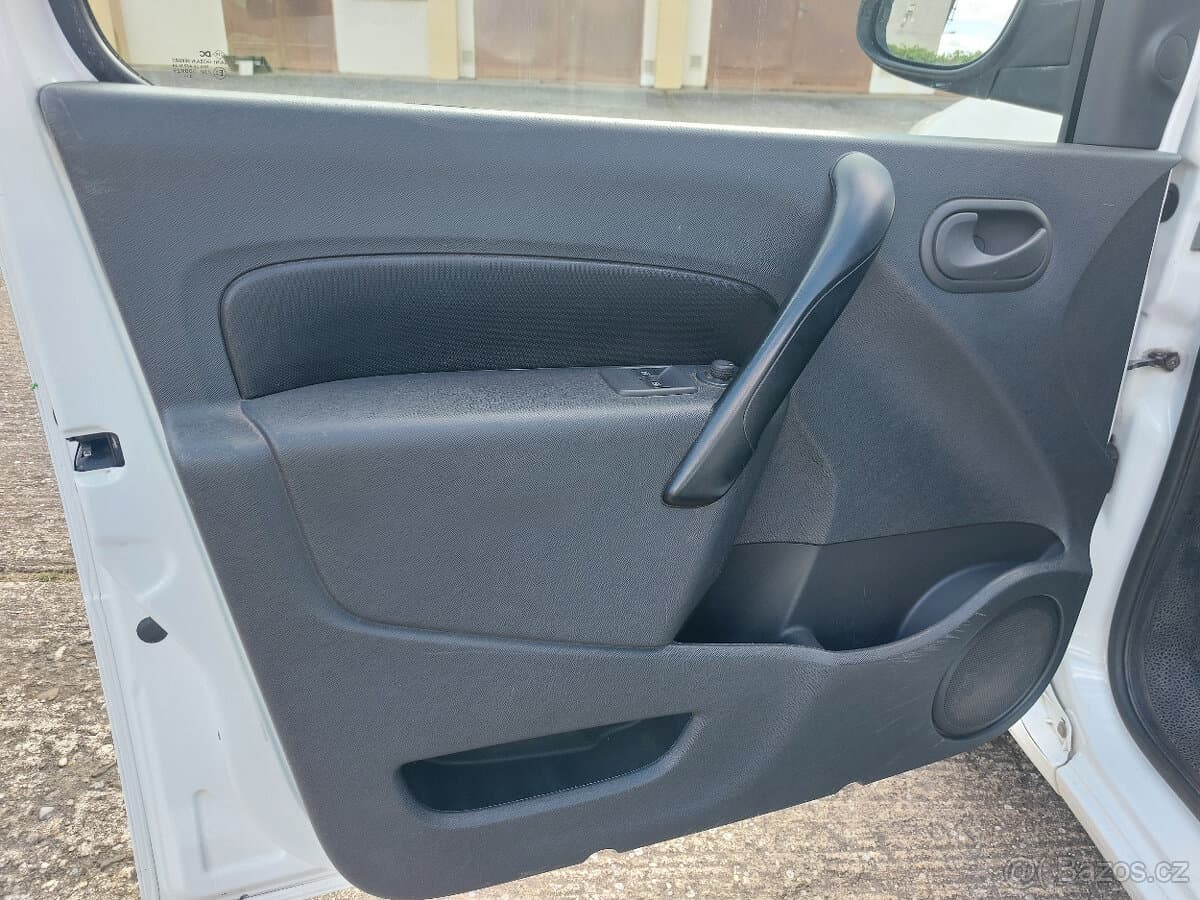 2014 Renault KANGOO - 7