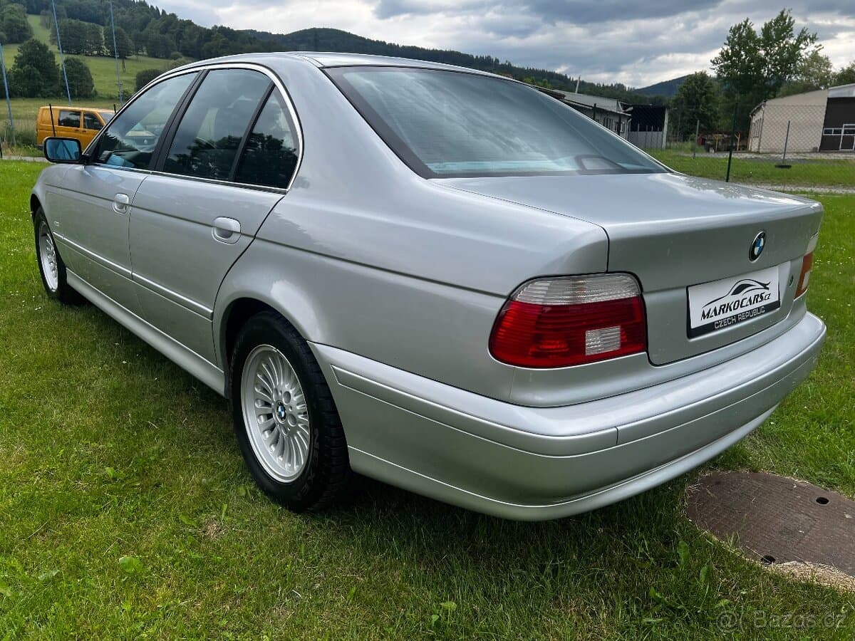 2001 BMW 5-SERIES - 7