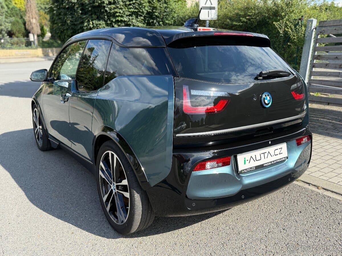 2022 BMW i3 - 7