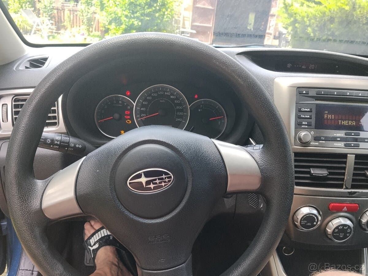 Subaru IMPREZA - 7