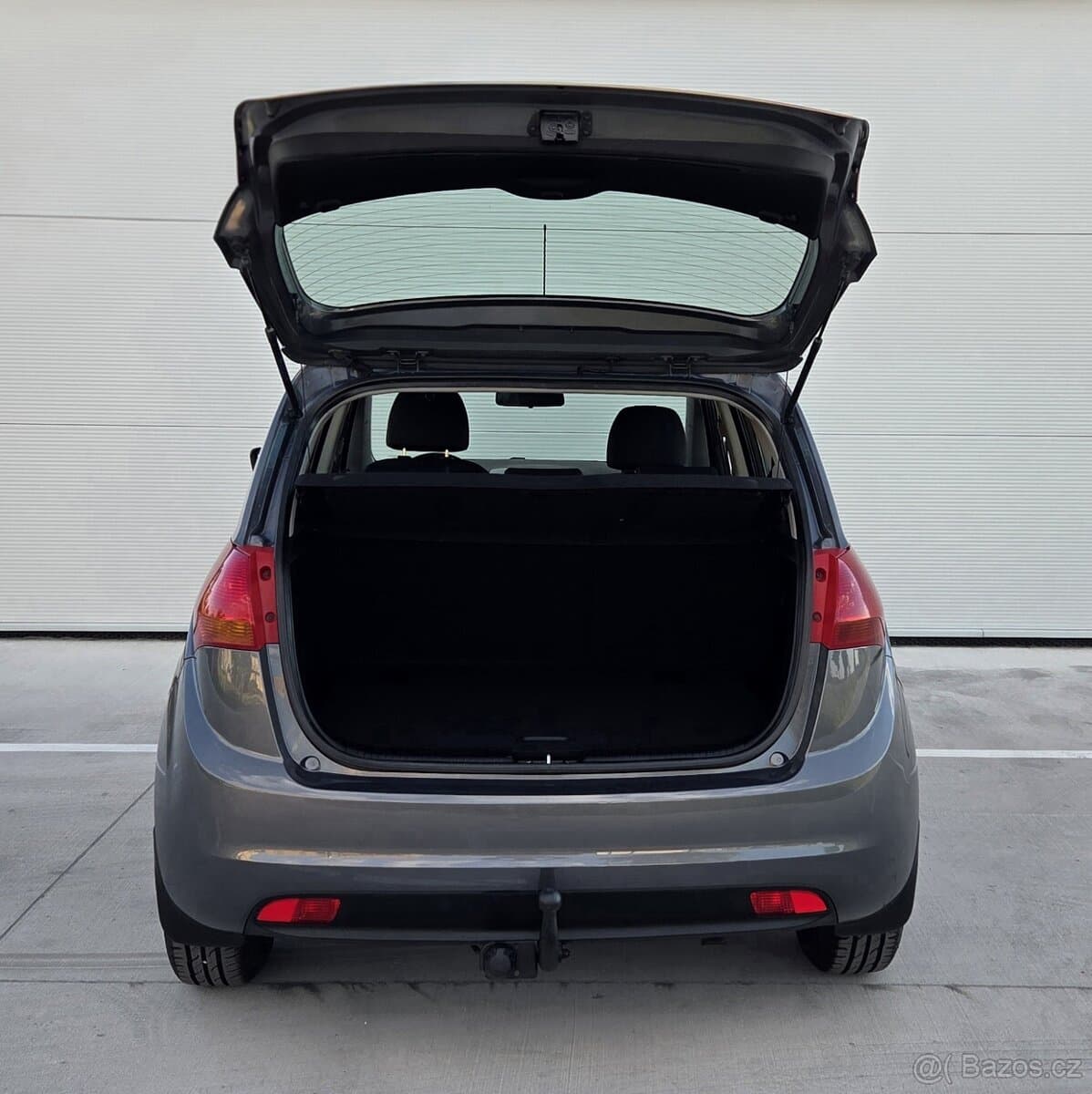 2010 Kia VENGA - 7