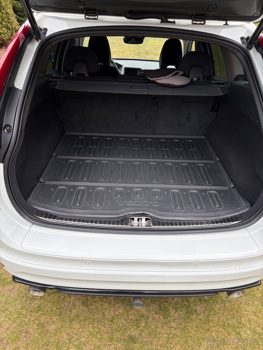 2017 Volvo XC60 - 7