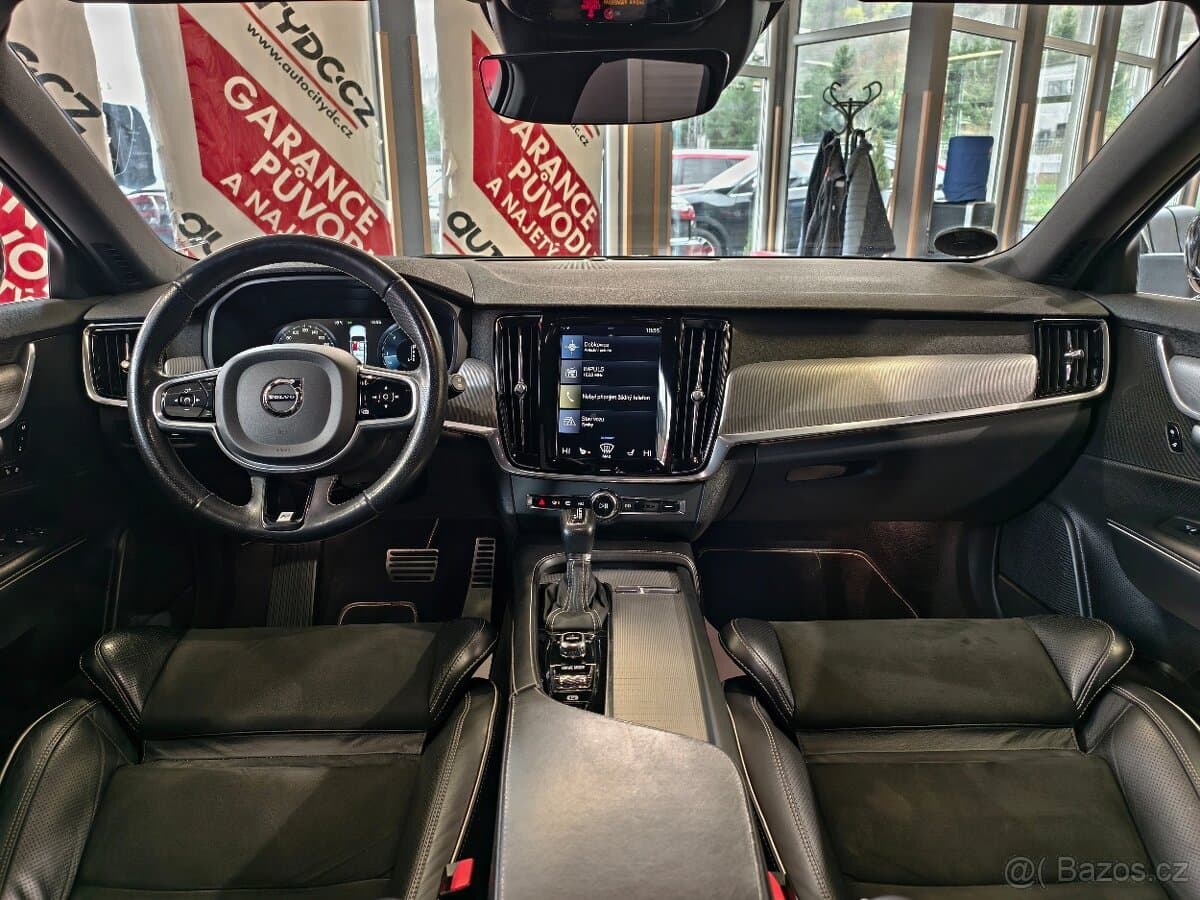 2017 Volvo V90 - 7