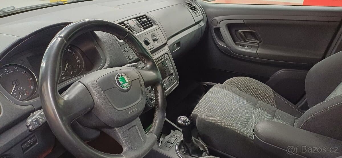 2011 Škoda FABIA - 7