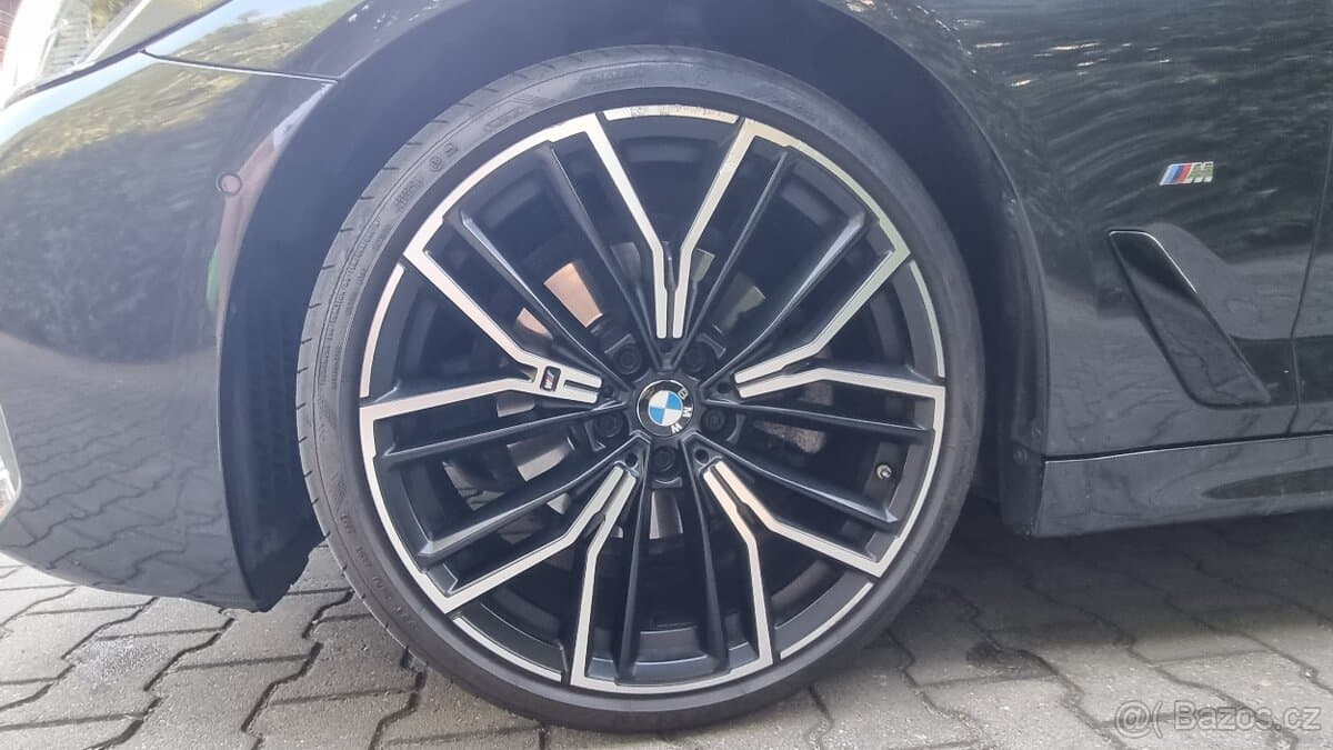 2022 BMW 5-SERIES - 7