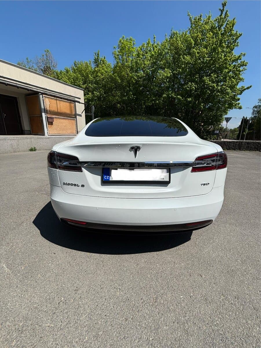 2017 Tesla MODEL S - 7