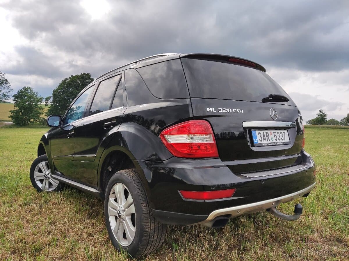 2009 Mercedes-Benz M-CLASS - 7
