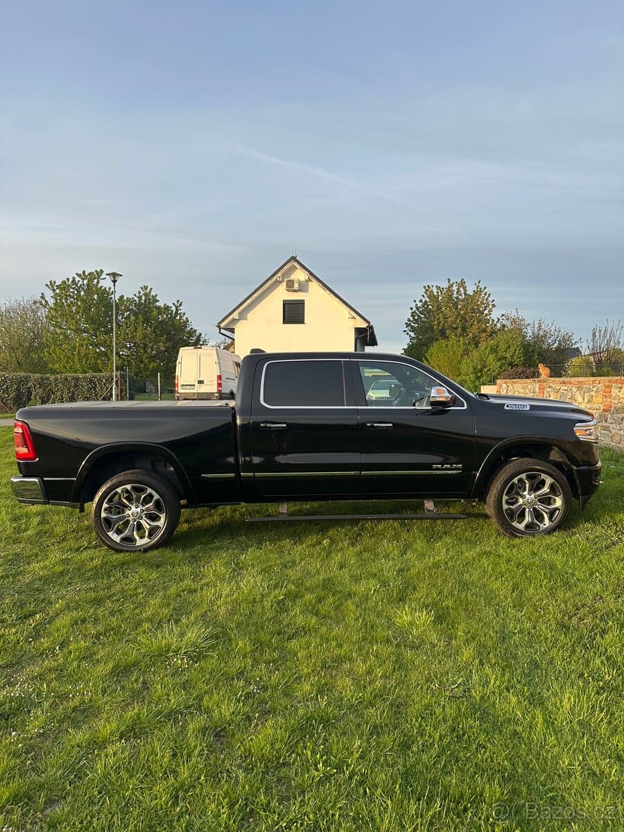 2020 RAM 1500 - 7