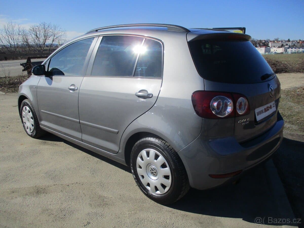 2012 Volkswagen GOLF - 7