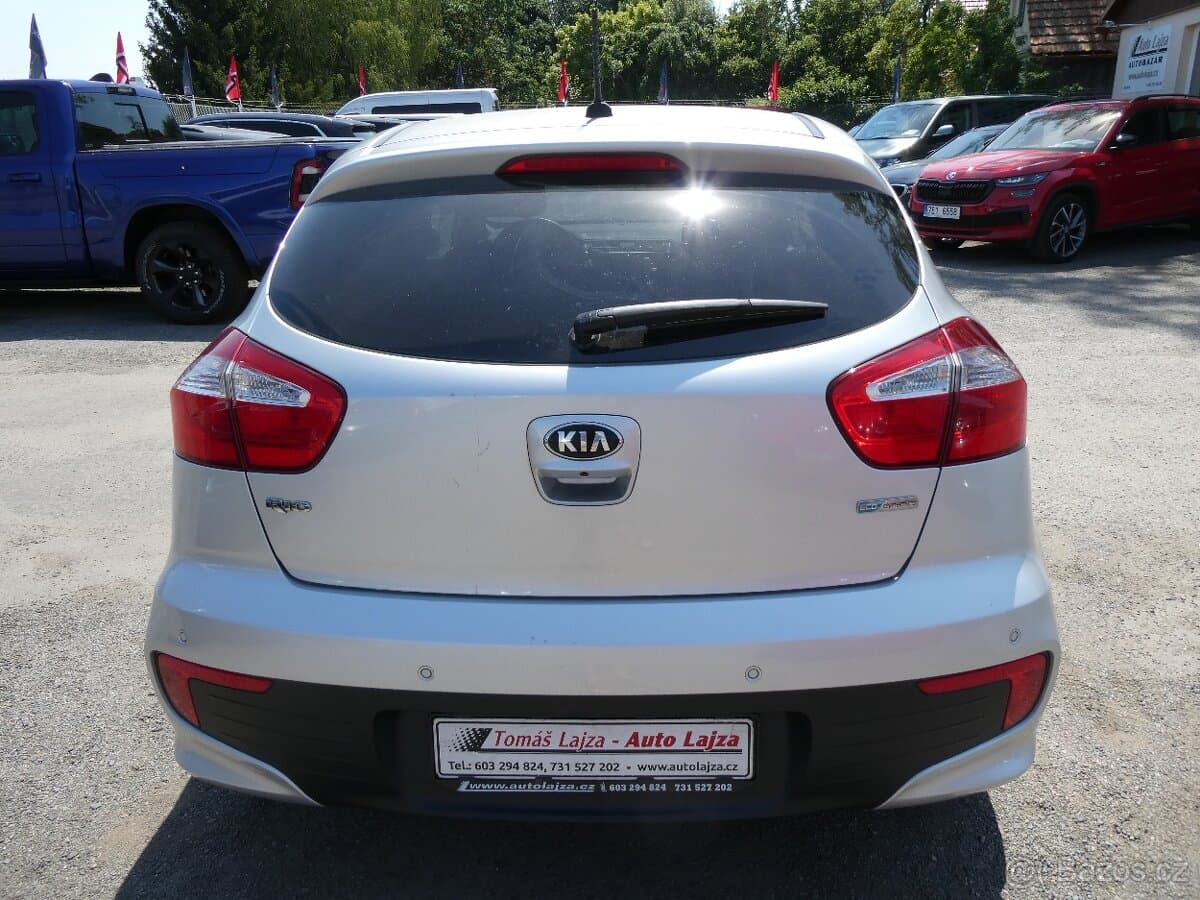 2016 Kia RIO - 7