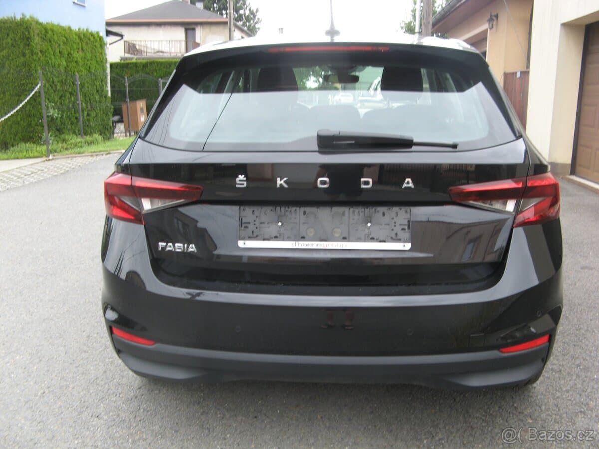 2022 Škoda FABIA - 7