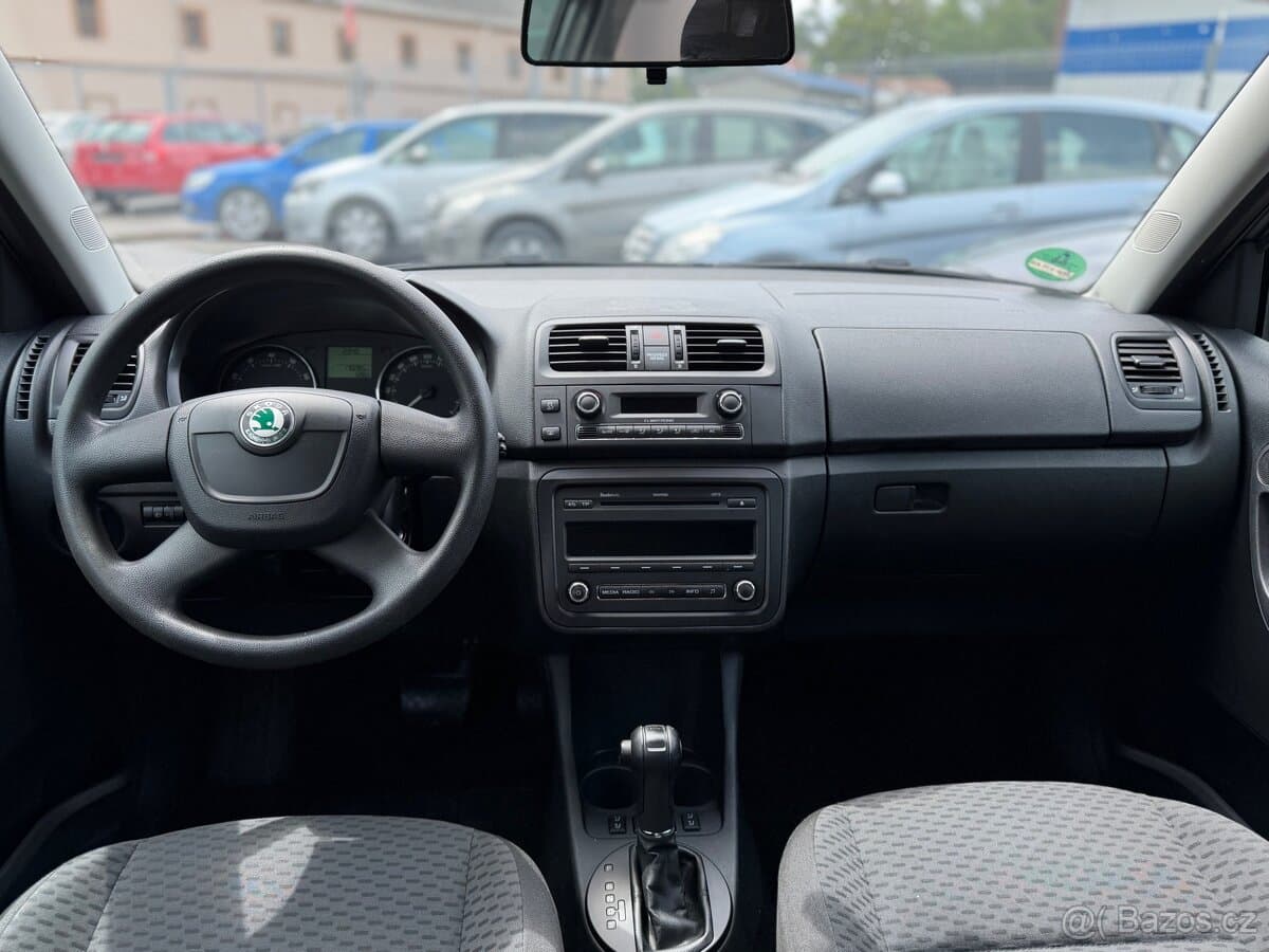 2010 Škoda FABIA - 7