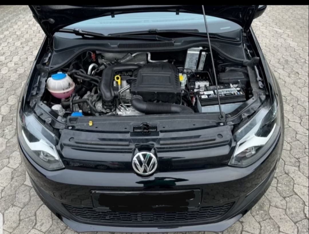 2016 Volkswagen POLO - 7