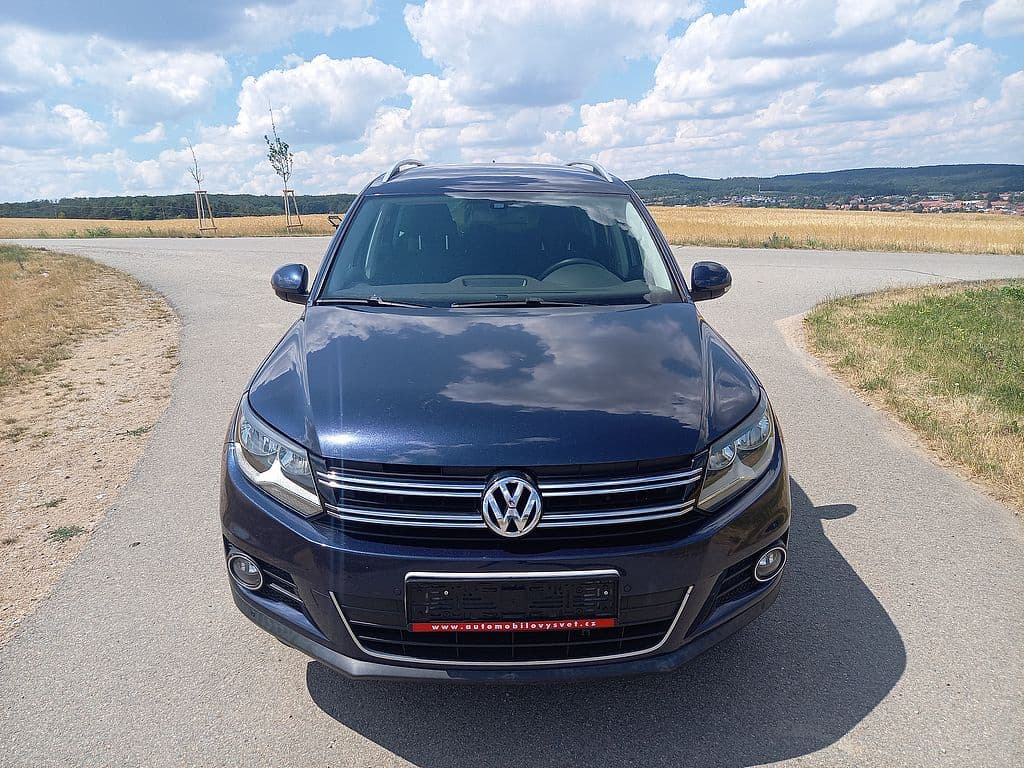 2012 Volkswagen TIGUAN - 7