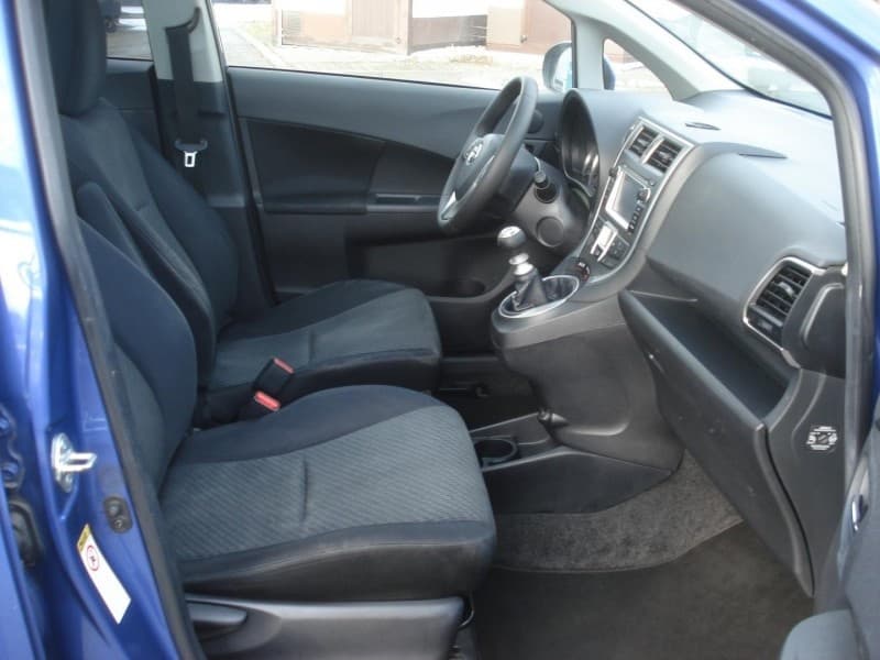2011 Toyota VERSO - 7