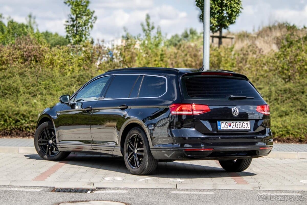 2016 Volkswagen PASSAT - 7