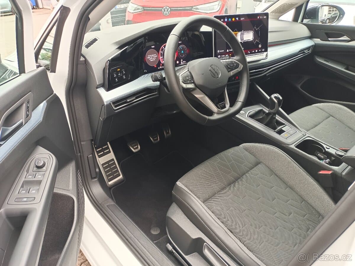 2025 Volkswagen GOLF - 7